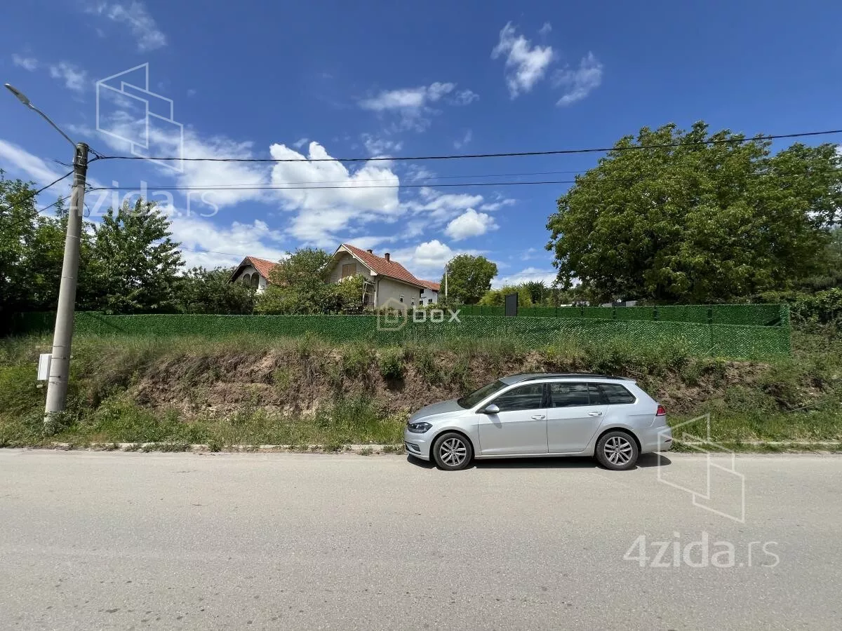 Građevinsko zemljište | 4zida