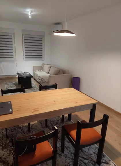 Bulevar Dositeja Obradovića 1 | 4zida.rs