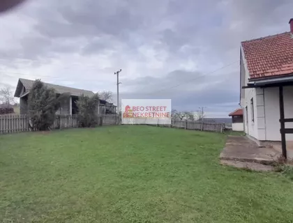 Kamenica | 4zida.rs