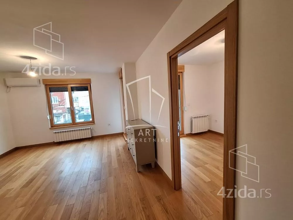 Kancelarija | 4zida