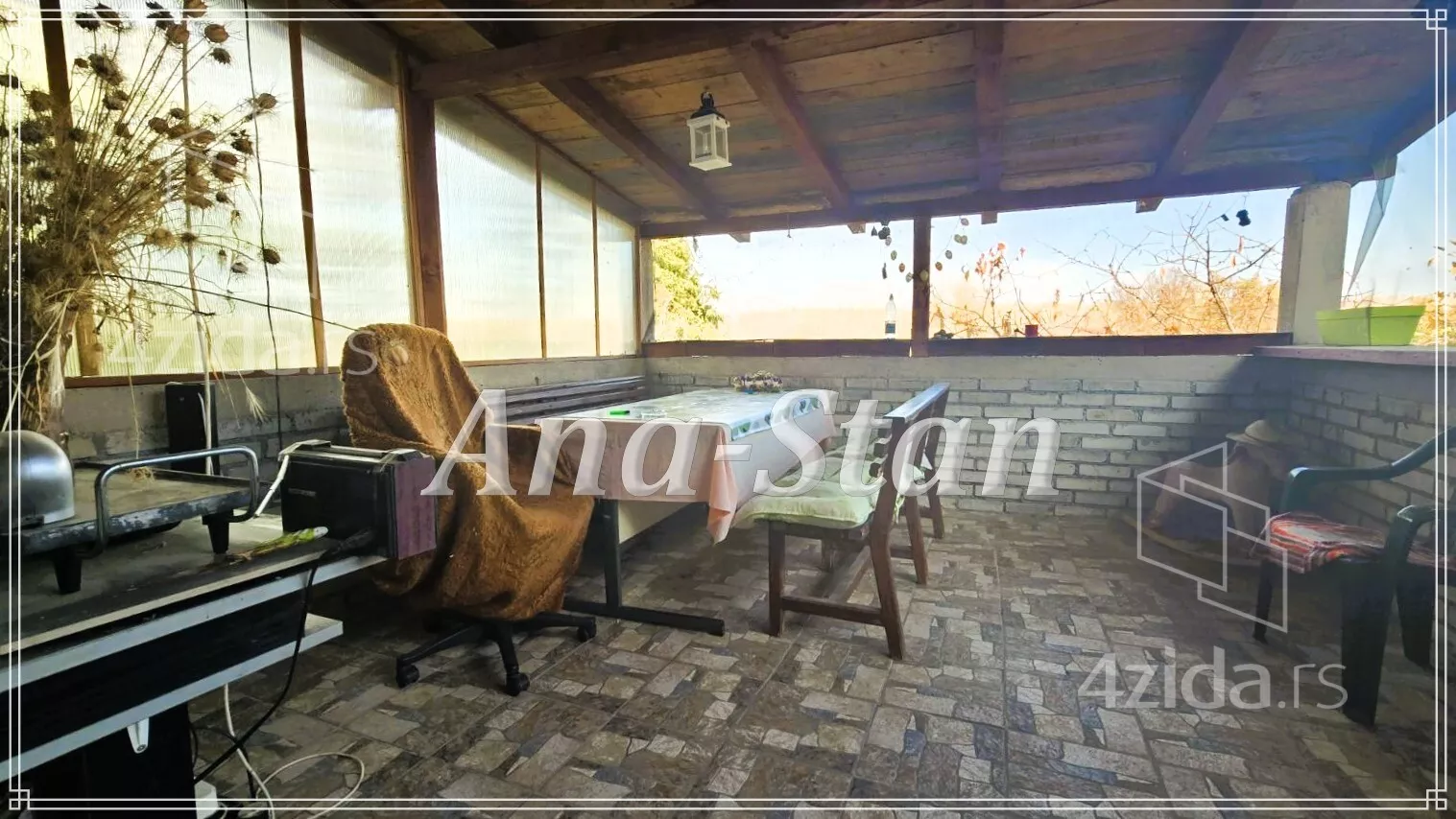 3-etažna kuća | 4zida