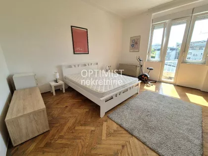 Južni Bulevar | 4zida.rs