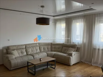 Stepa Stepanović | 4zida.rs