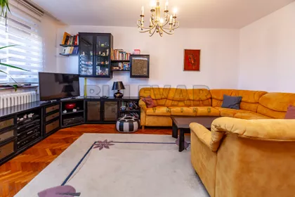 Bulevar Nemanjića | 4zida.rs