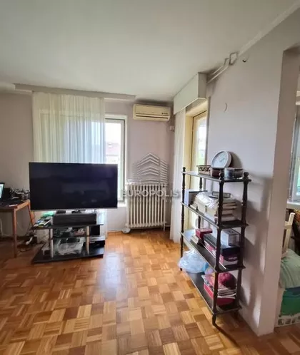 Peđe Milosavljevića | 4zida.rs