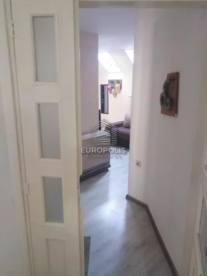 Patrijarha Varnave | 4zida.rs