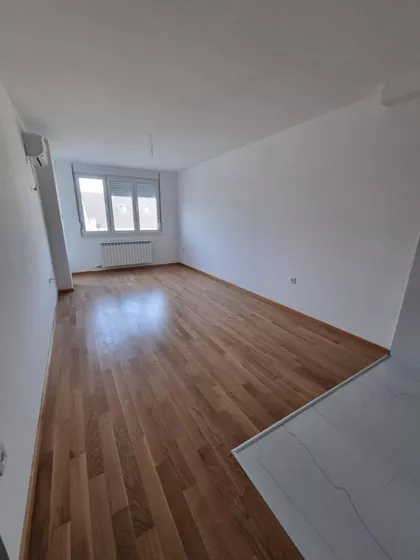 Podbara | 4zida.rs