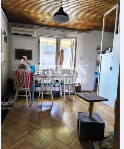 Crnogorska | 4zida.rs