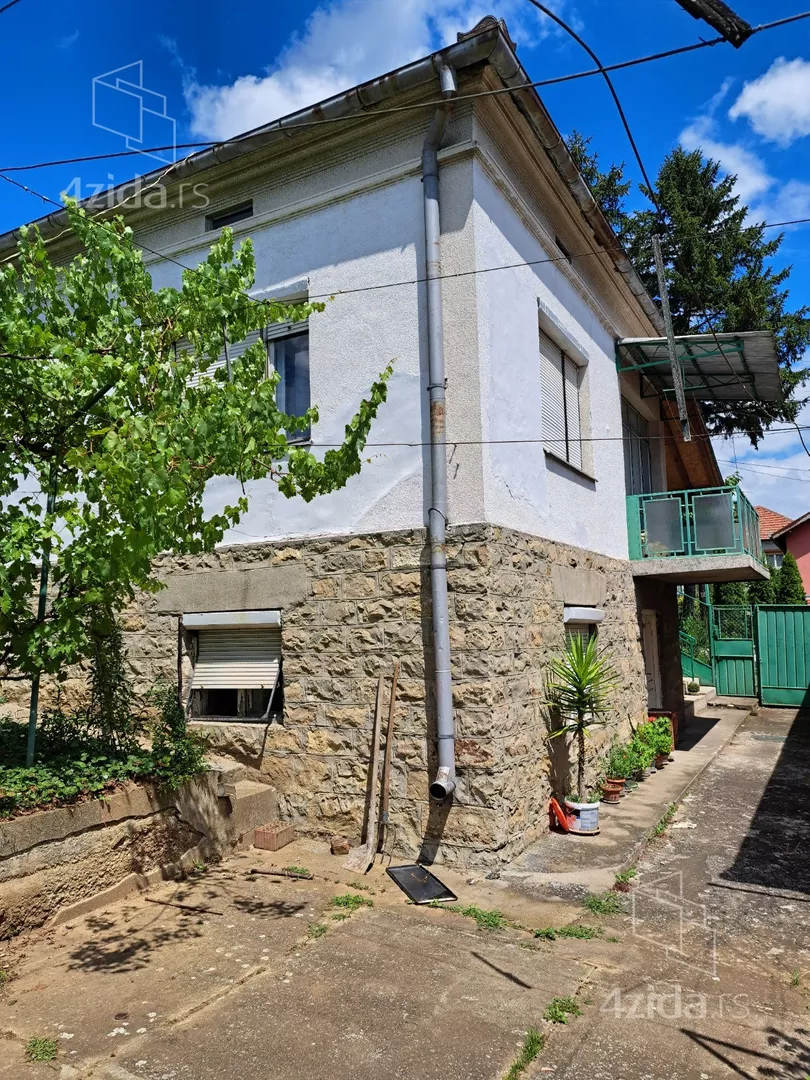 2-etažna kuća | 4zida