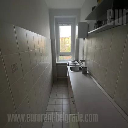 KNEZ MIHAILOVA | 4zida.rs