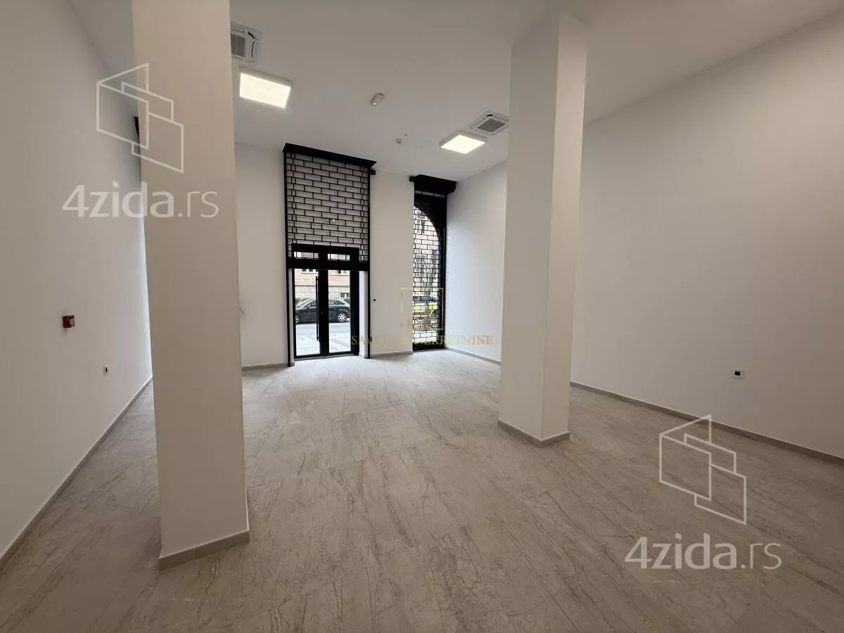 Poslovni prostor | 4zida