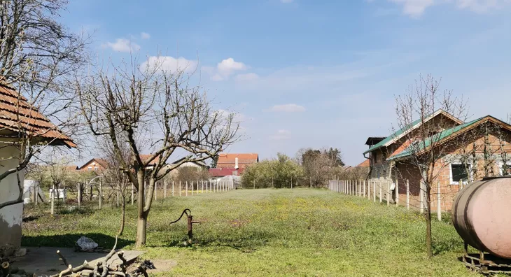Građevinsko zemljište | 4zida