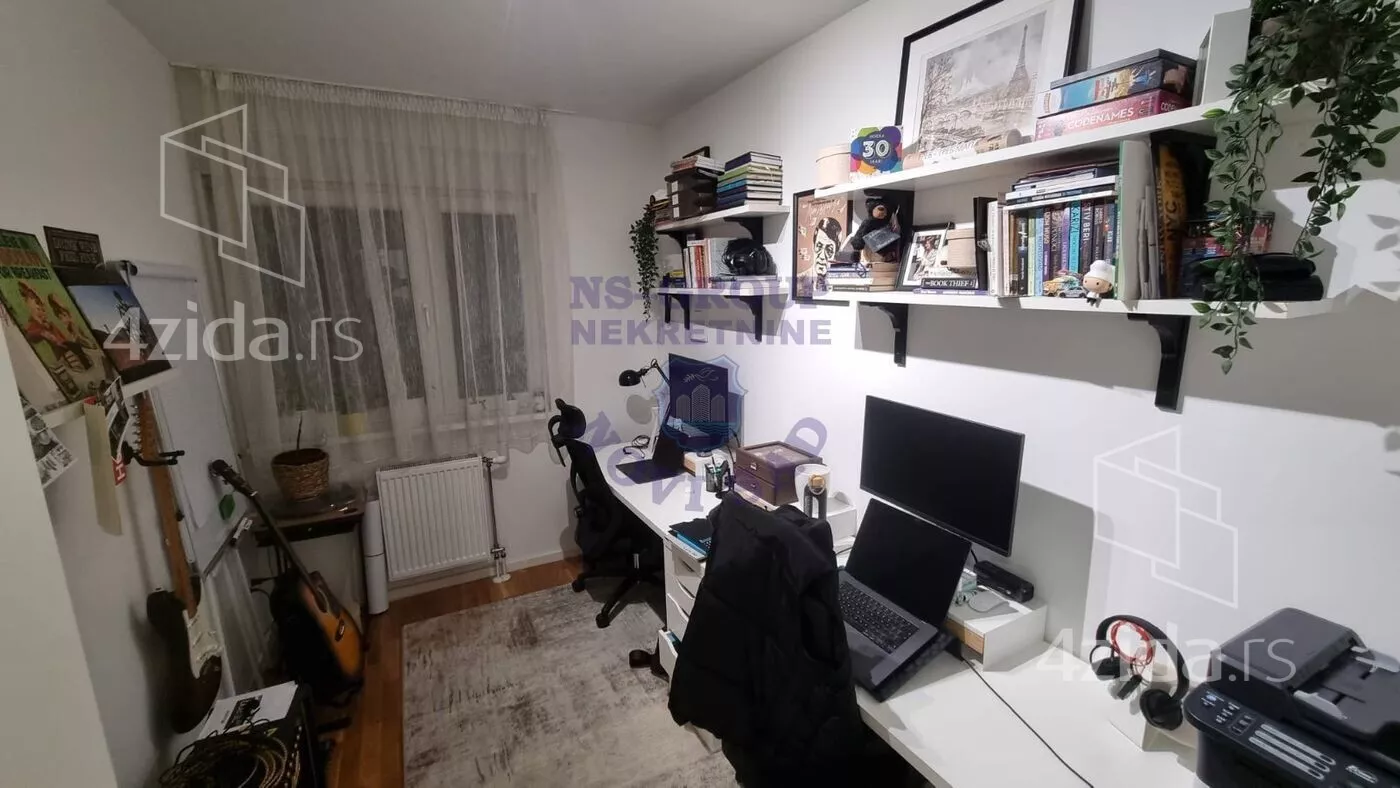 Dvoiposoban stan | 4zida