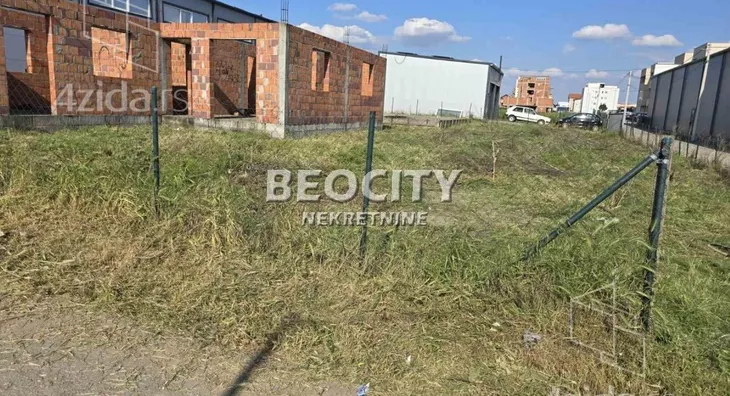 Plac | 4zida