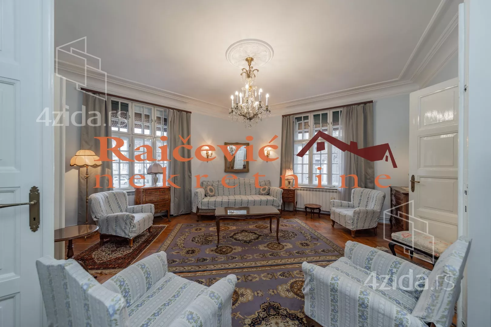 Četvoroiposoban stan | 4zida