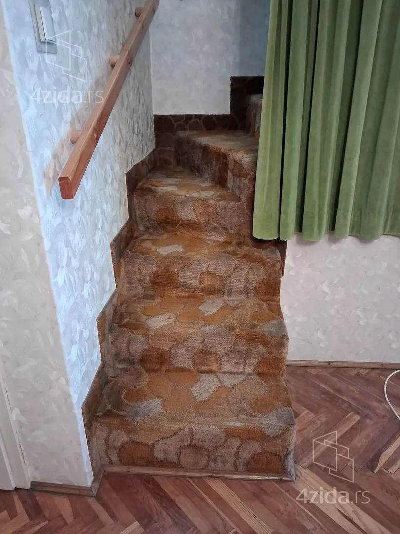 3-etažna kuća | 4zida