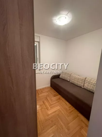 Vase Pelagića | 4zida.rs