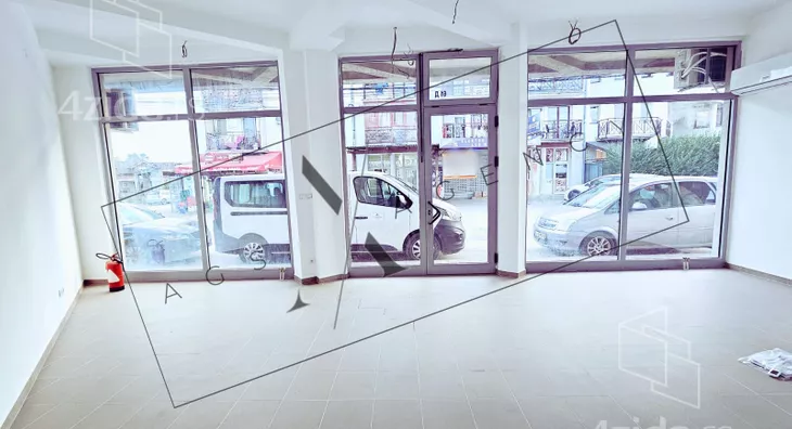 Lokal | 4zida