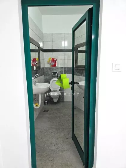 Donji Komren | 4zida.rs