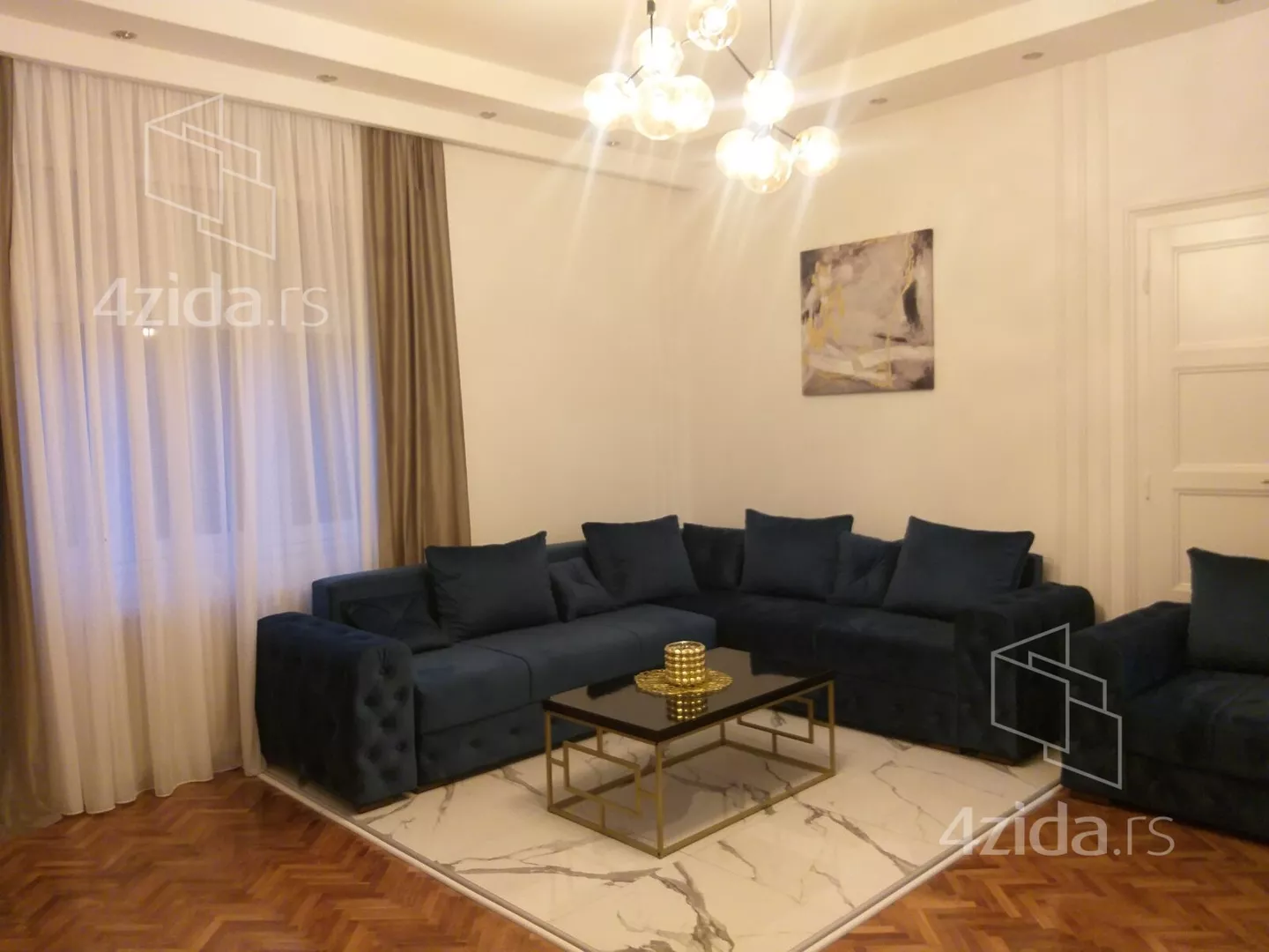 Četvoroiposoban stan | 4zida