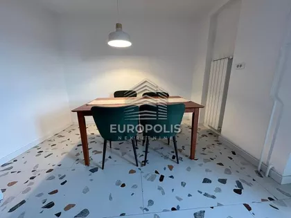 Džona Kenedija | 4zida.rs