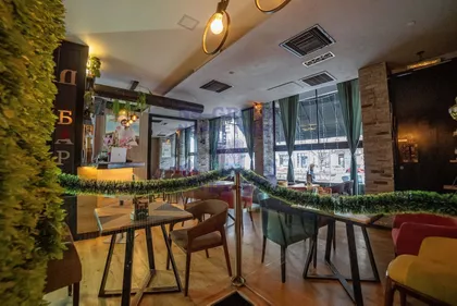 Braće Ribnikar | 4zida.rs