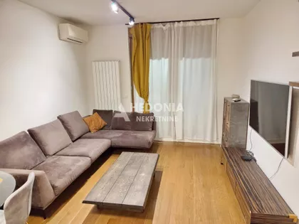 Novogradska | 4zida.rs