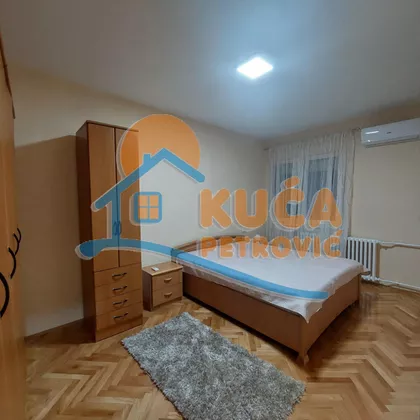 Cara Dušana | 4zida.rs