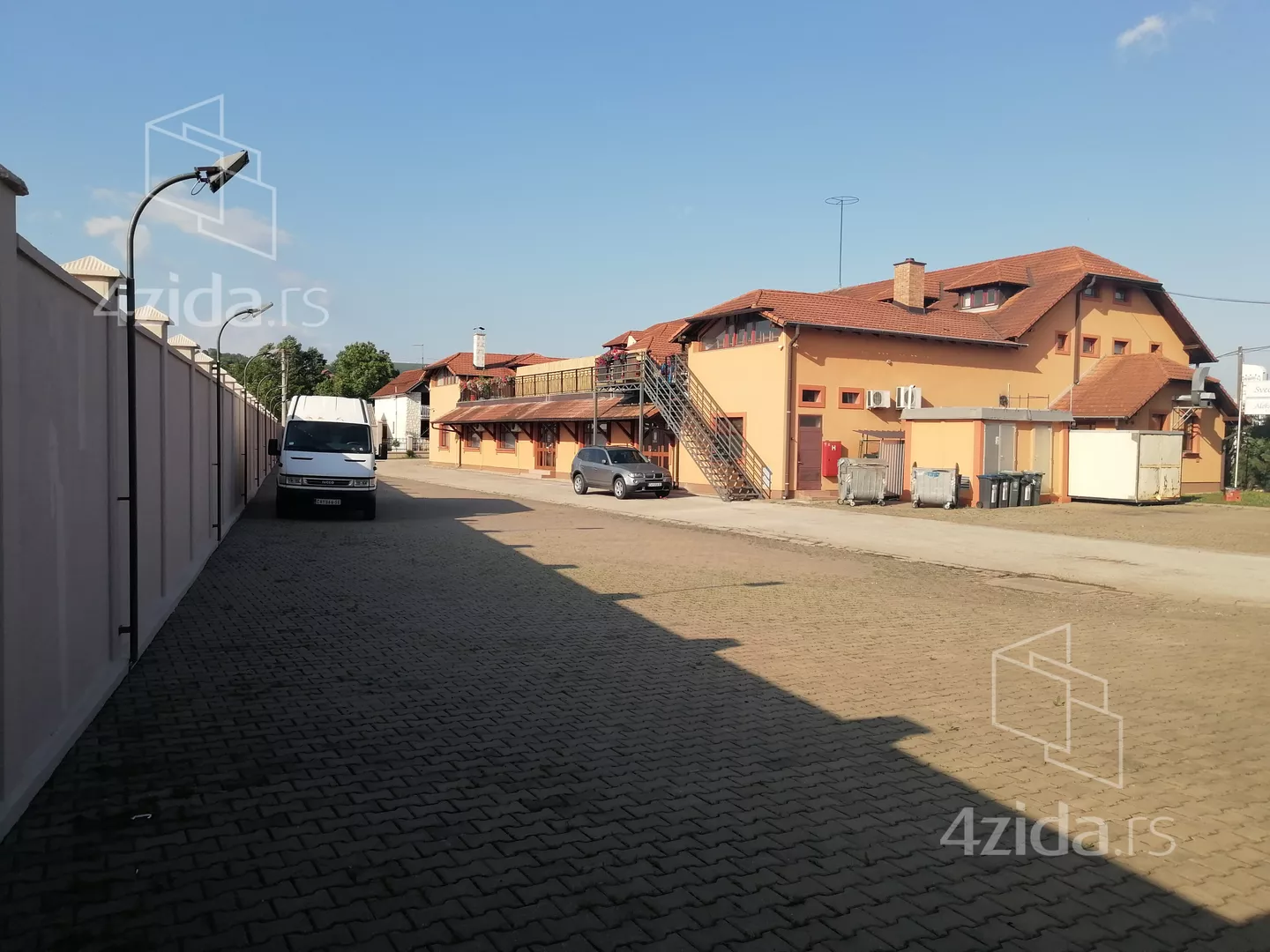 Ugostiteljski objekat | 4zida