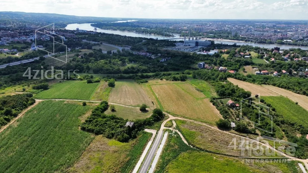 Plac | 4zida