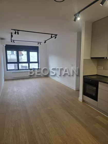 Jove Ilica | 4zida.rs