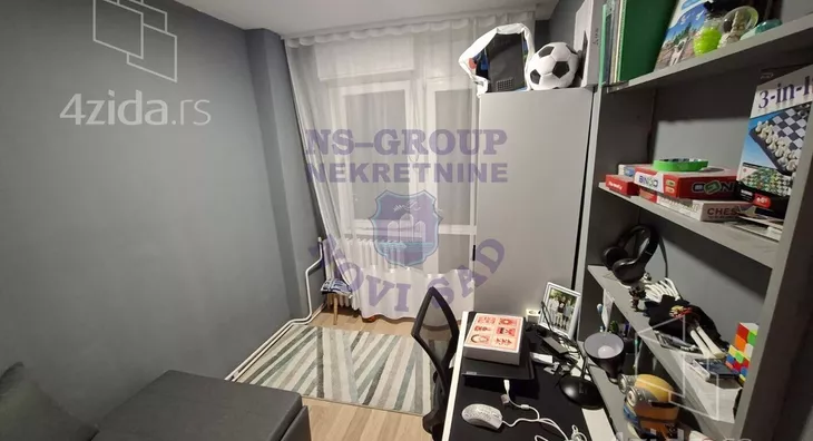 Troiposoban stan | 4zida