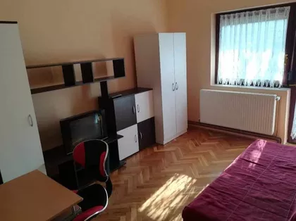 Kertvaroš | 4zida.rs