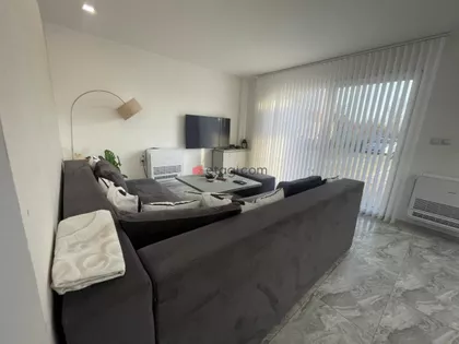 Crveni Krst | 4zida.rs