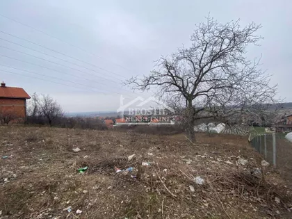 Vučak | 4zida.rs