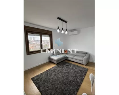 Ustanička | 4zida.rs