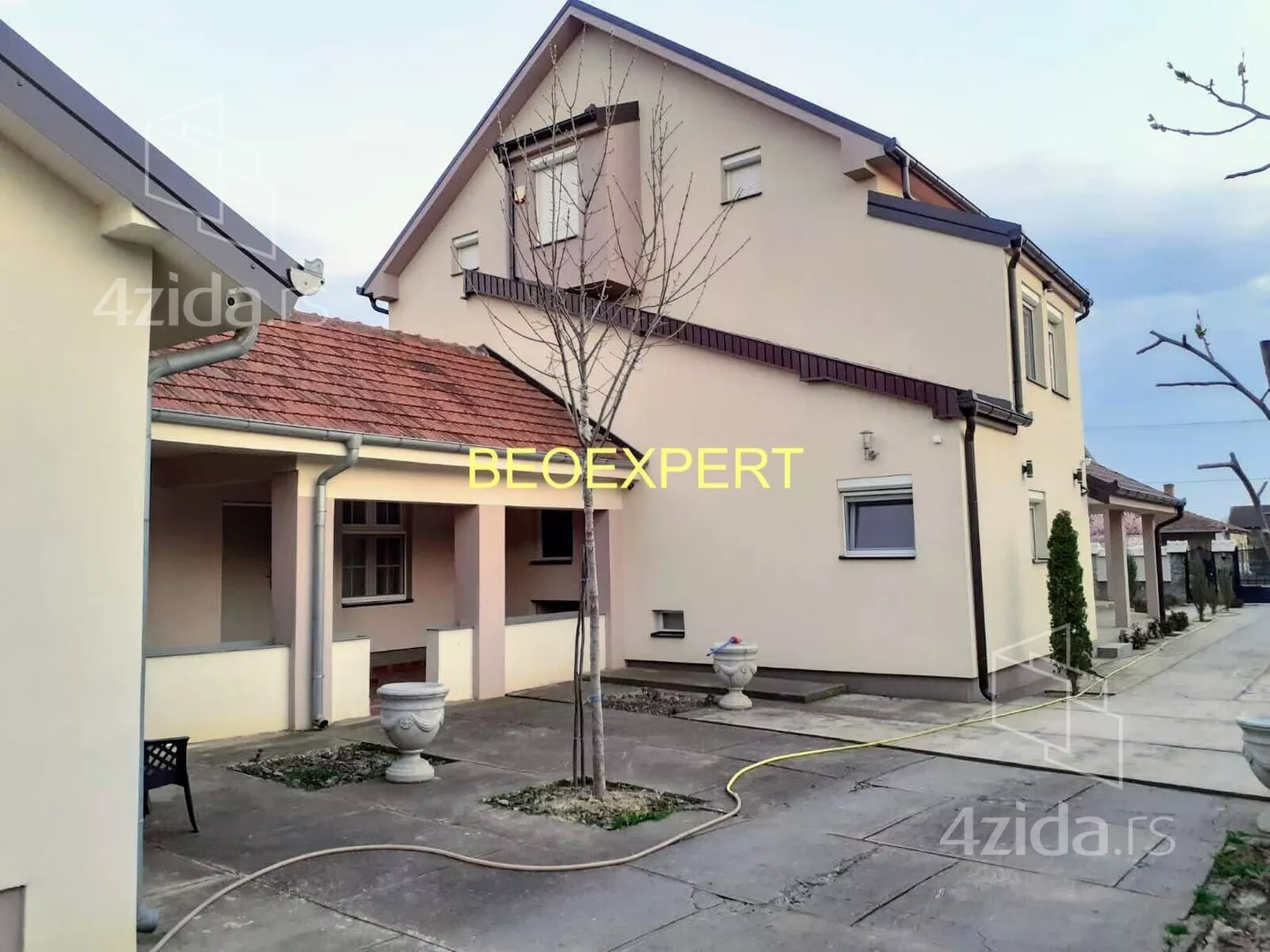 3-etažna kuća | 4zida