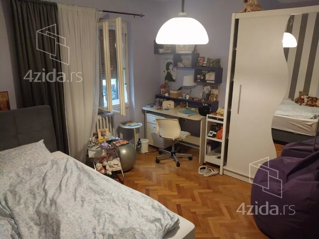 3-etažna kuća | 4zida