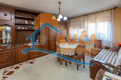 Sinđelićev trg | 4zida.rs