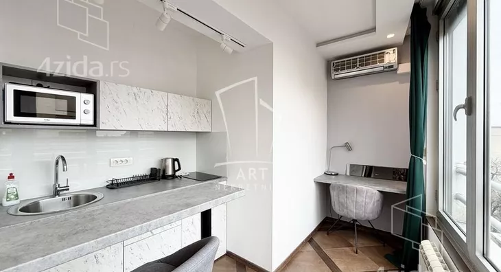 Petosoban stan | 4zida