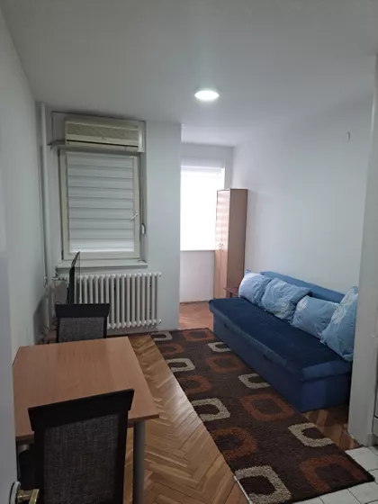 Pavla Papa 35 | 4zida.rs