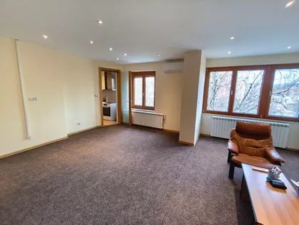 Generala Milojka Lešjanina 10 | 4zida.rs