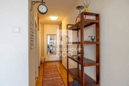 NARODNIH HEROJA | 4zida.rs