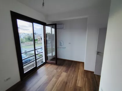 Borča | 4zida.rs