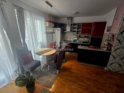 Vašarište | 4zida.rs