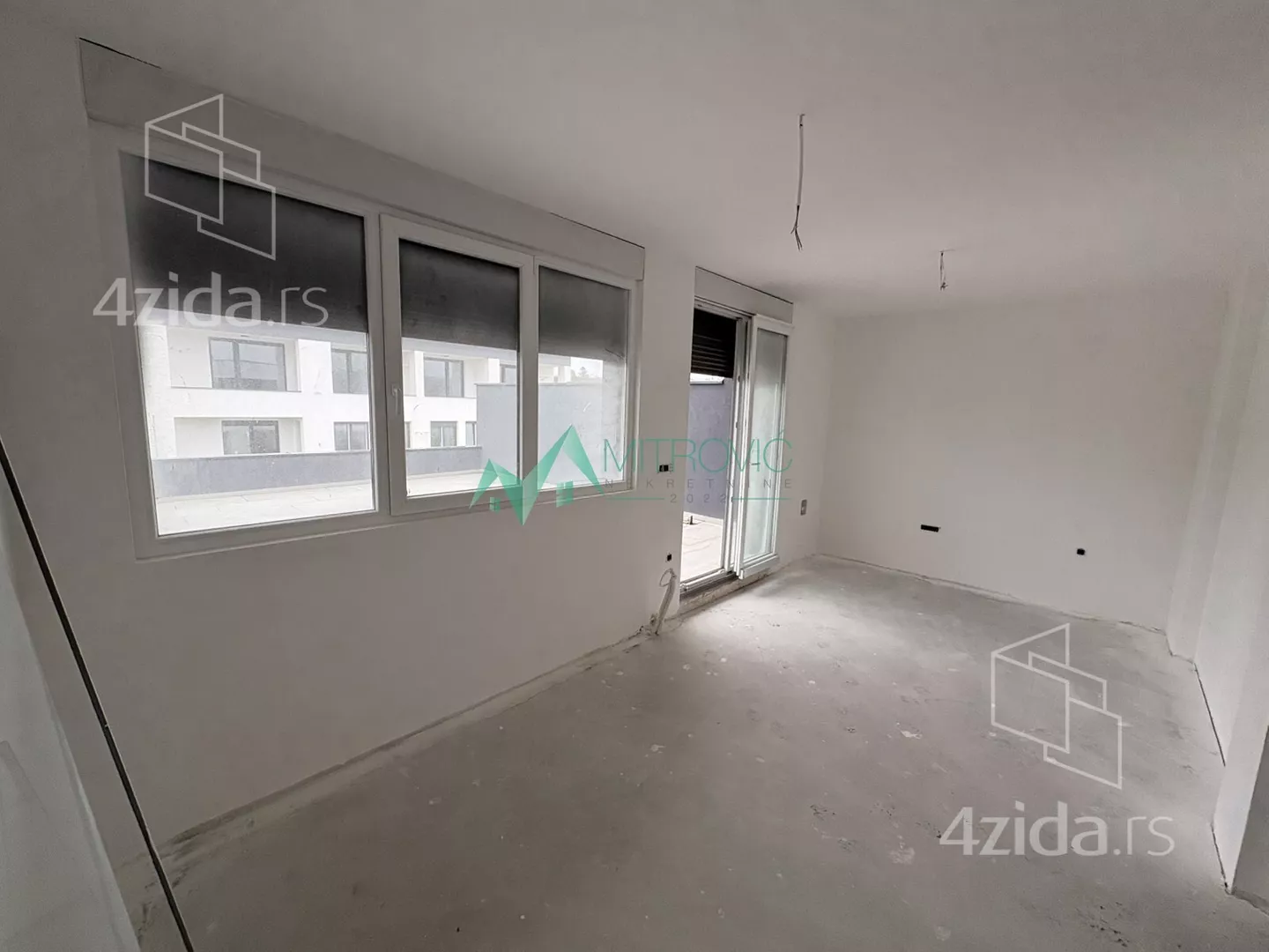 Četvoroiposoban stan | 4zida