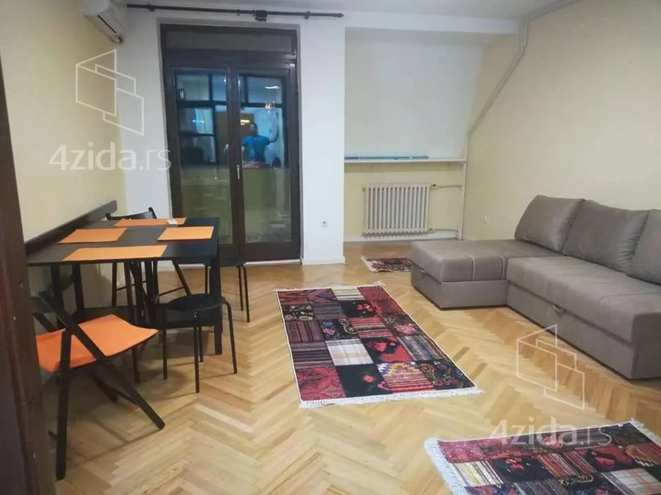 Garsonjera | 4zida