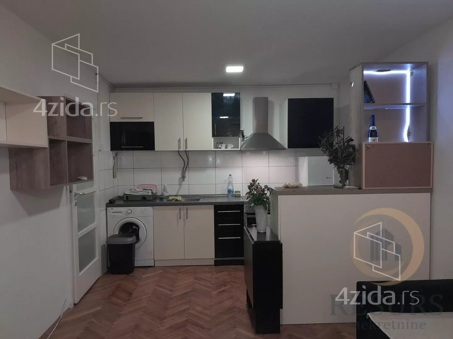 Garsonjera | 4zida