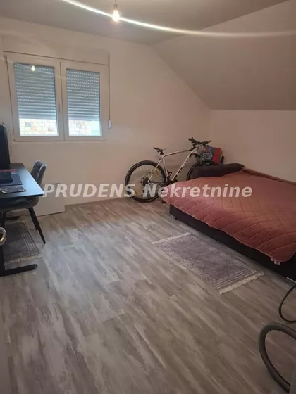 Miloša Zekića 1a | 4zida.rs