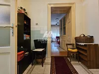 Poslovna zgrada | 4zida